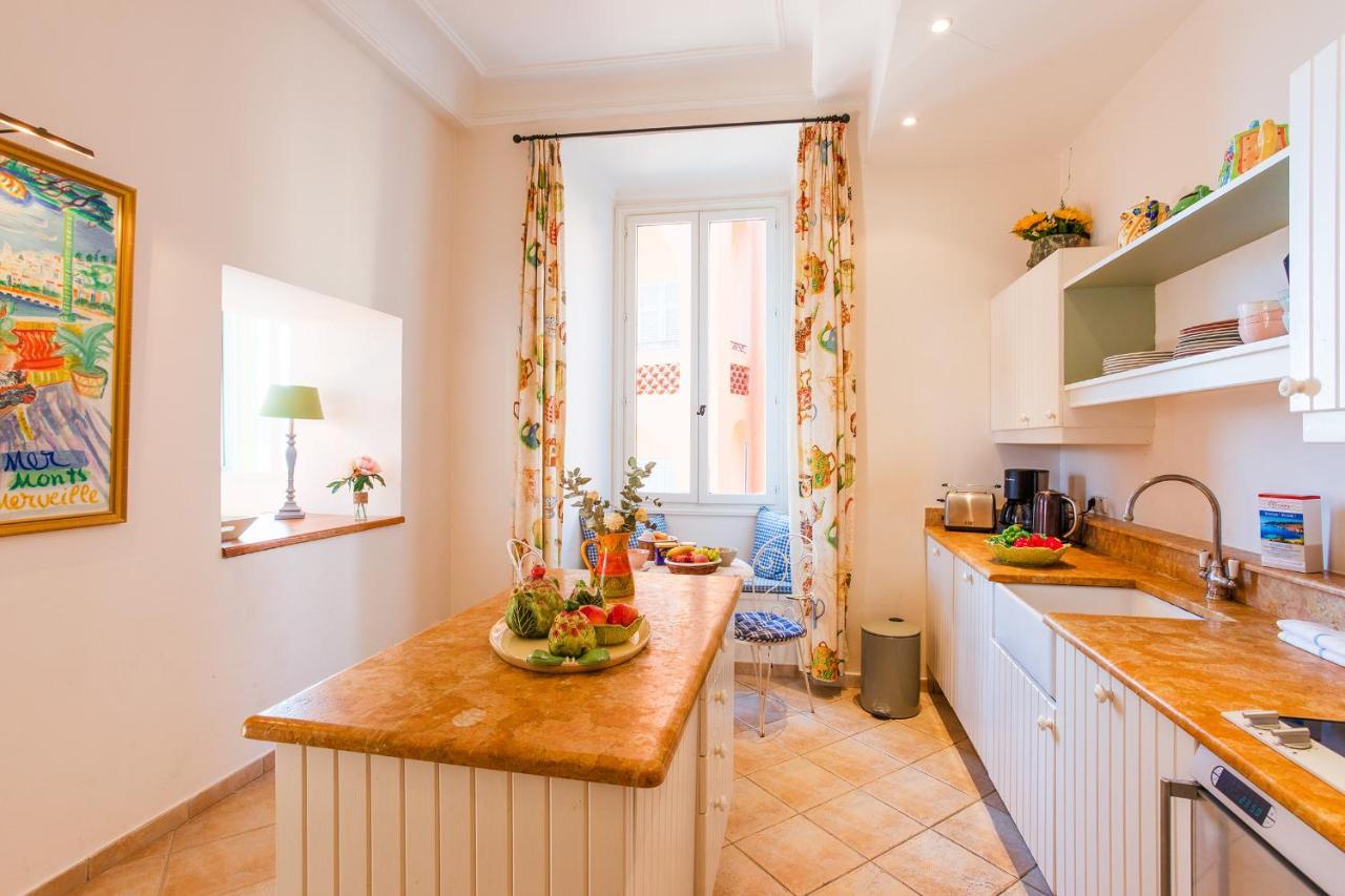 On Villefranche Bay - Ap3040 By Riviera Holiday Homes Villefranche-sur-Mer Exterior foto